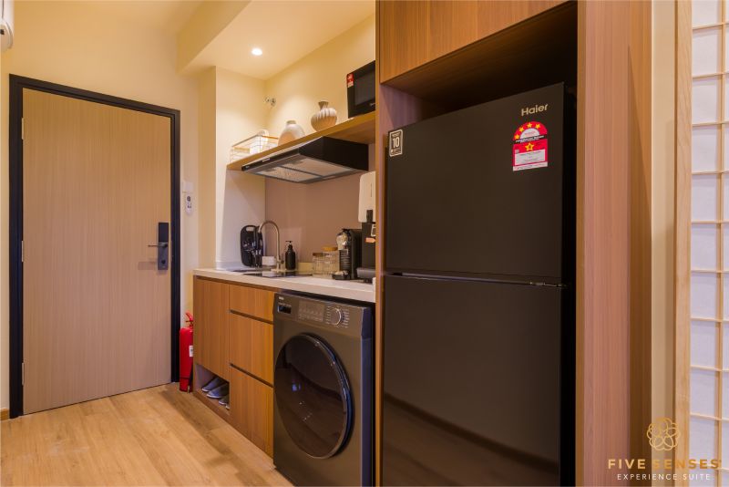 Japandi Two Bedroom Suites - photo 16